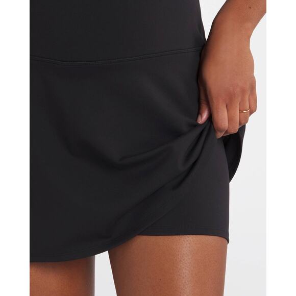 Ingrid & Isabel Everyday Maternity Size M Skort Black Stretchy - Picture 4 of 4